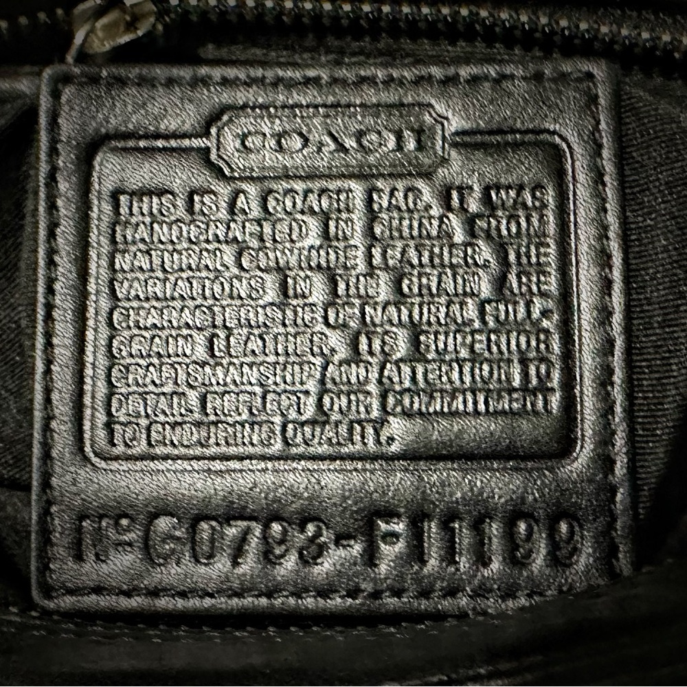 Vintage Y2K Coach tote handbag Black Leather Satchel shoulder bag - Picture 6 of 17